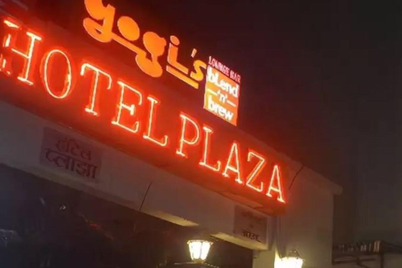 Hotel Plaza Bombaj Zewnętrze zdjęcie