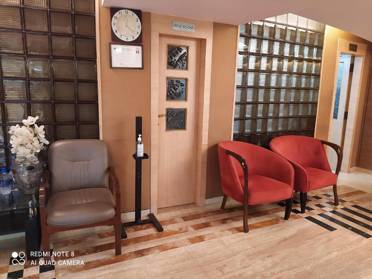 Hotel Plaza Bombaj Zewnętrze zdjęcie