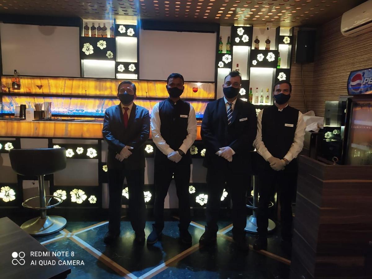 Hotel Plaza Bombaj Zewnętrze zdjęcie