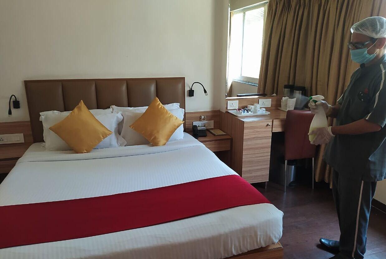 Hotel Plaza Bombaj Zewnętrze zdjęcie